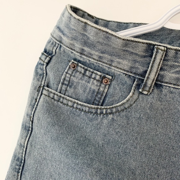 High Rise Vintage Denim Short - Picture 8 of 10